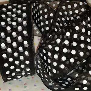 Nastro di organza nera da 1-1/2 "con pois bianco medio Vecchio magazzino BTY