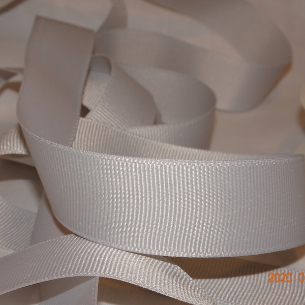 7/8" Silvery Gray Grosgrain Ribbon Old New Store Stock BTY