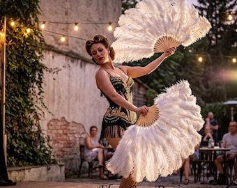 Single White Color Large Burlesque Dance Ostrich Feather Fan  AAA Quality 88X48cm