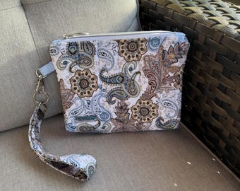 Neutral Paisley Wristlet Clutch: Day to Night Bag (7x6x1)