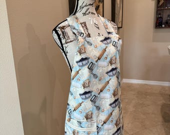 Reversible Apron with Pockets