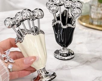 Obstgabel-Set aus Edelstahl – Keramikhalter, moderne Tischdekoration