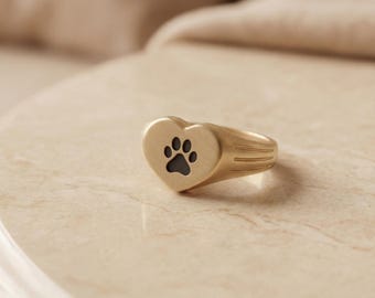 Gold Paw Print Heart Ring, Dog Lover Ring, Pet Memorial Jewelry, Cute Minimalist Animal Ring, Gift for Dog Mom, Paw Print Ring