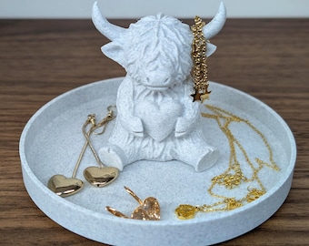 Sieradentray Highland Cow met hart | Leuke ringhouder voor haar | Schots koetscadeau | Snuisterijschaal met dieren | Verjaardagscadeau voor koeienliefhebbers