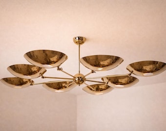 Spoetnik-kroonluchter van gepolijst messing, koepelplafondlamp uit het midden van de eeuw, luxe verlichtingsarmatuur