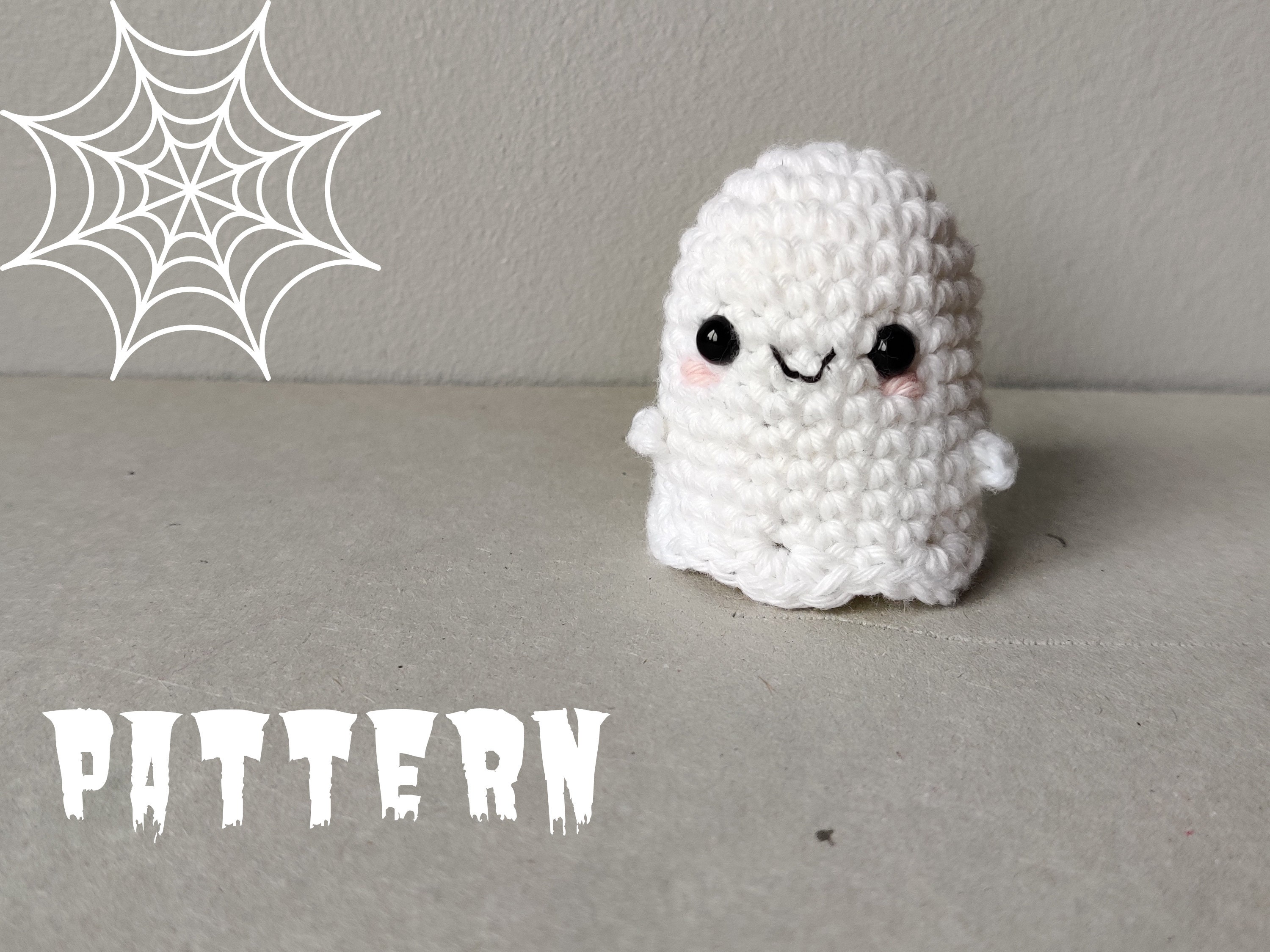 Cute Halloween Ghost luminescent crochet Amigurumi Glow in the Dark Ya