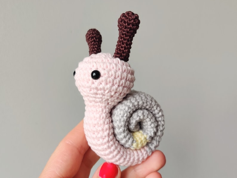 Fun Snail PATTERN, Colorful Crochet Toy, Amigurumi Tutorial, Printable PDF, In English, in French, Printable image 3