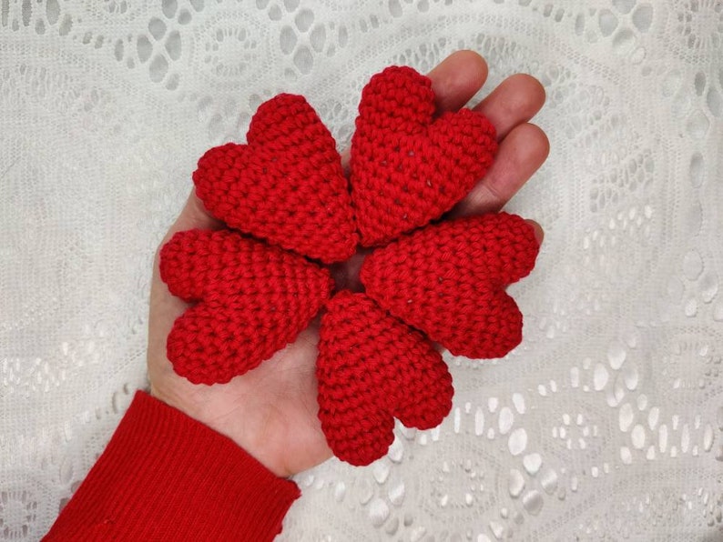Crochet Heart Pattern Amigurumi Tutorial Valentines Day image 1
