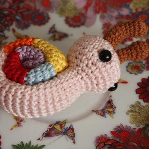 Fun Snail PATTERN, Colorful Crochet Toy, Amigurumi Tutorial, Printable PDF, In English, in French, Printable image 9