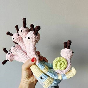 Fun Snail Pattern: Colorful Crochet Toy | Amigurumi Tutorial | Printable PDF | In English & French