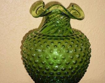 Vintage GREEN GLASS HOBNAIL/Fenton Vase/Mid Century/Mint