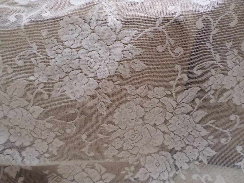 Off WhiteCremeLACE PanelsJC PENNYPairVintageScalloped EdgeOff White