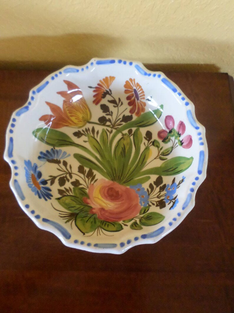 Southern PotteriesBLUE RIDGE Hand Painted 10 BOWLMajolicaVintage 1960/'sFluted EdgeBright FlowersTulipsPink RoseCornflowers
