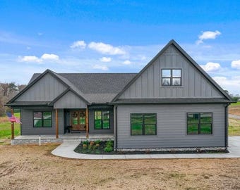 Plano de casa estilo rancho: 3 dormitorios, sala adicional (con permisos)