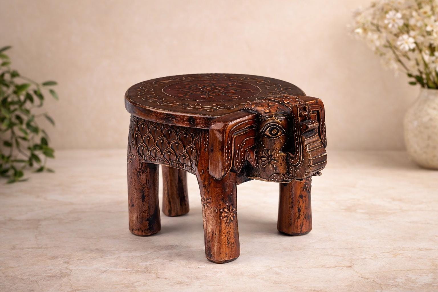 Carved vintage chairs - Etsy 日本