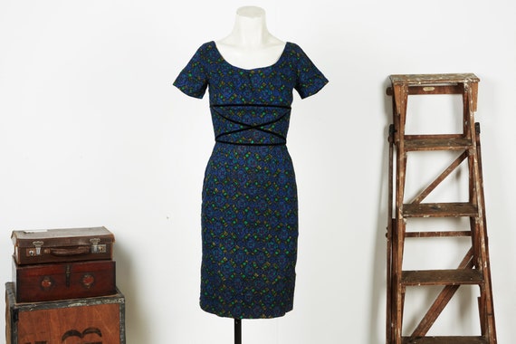 The Betty Dress | 1950s blue floral wiggle dress … - image 2