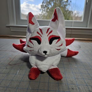 Kitsune plush - Etsy 日本