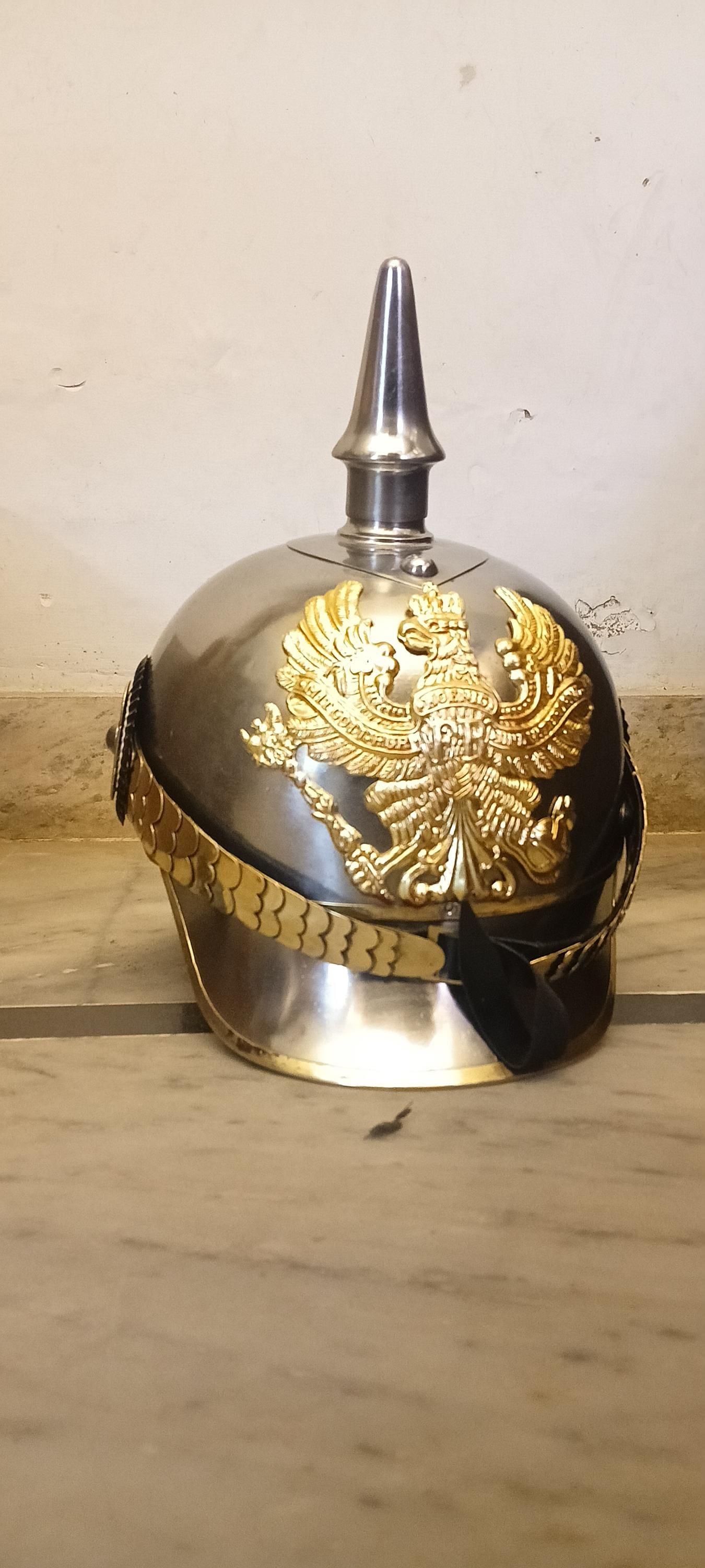 German Prussian steel PICKELHAUBE Vintage WW1 FR Helmet Cruciform Base Item