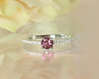 Anillo de turmalina rosa Dainty, anillo de turmalina, anillo de turmalina rosa, anillo de piedra preciosa Dainty, anillo apilable, turmalina PInk, turmalina