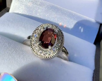 Spinel Ring, Spinel Silver Ring, Natural Spinel, Spinel Ring, Gemstone Ring, Red Gemstone Ring, Cocktail Ring, Unique Ring, Oval Spinel Ring