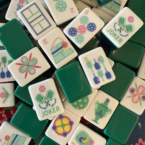 LIMITED EDITION Emerald Pickleball American Mahjong 160 Engraved/Acrylic tiles + Bag image 1