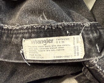 Vintage 90s High Rise USA made Wrangler Jeans size 5x36
