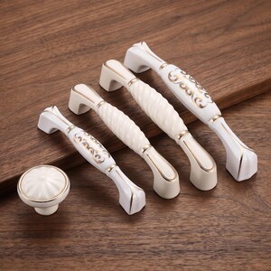 Vintage Cabinet Knobs and Pulls, Decorative Drawer Handles, Kitchen Cupboard Hardware, Dresser Wardrobe Handles, French Furniture Hardware