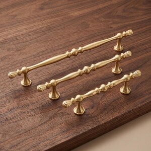 Vintage Cabinet Pull Handle, Ornate Drawer Pull, Classic Dresser Hardware, Kitchen Cupboard Handle, Wardrobe Door Pull, Furniture Hardware