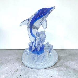 Figura vintage de delfín de CRISTAL D’ARQUES, Francia, escultura de cristal hecha a mano, figura de cristal azul transparente, decoración de los años 80, coleccionista de arte en vidrio.
