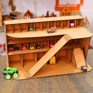 Modelo 3D de estacionamiento de coches de juguete, archivo cortado por láser / Estación de estacionamiento y rampa de madera SVG