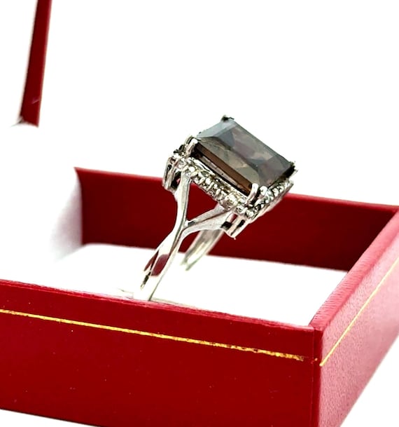 Sterling Silver Quartz Statement Ring Size 6.5 - image 3