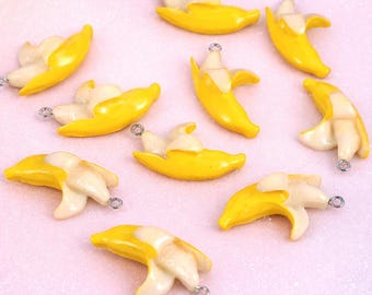 Resin Banana Charm Jewelry Supply Craft Material Fruit Component Miniature Pendant Yellow Design Realistic Food Making Tropical Accessory