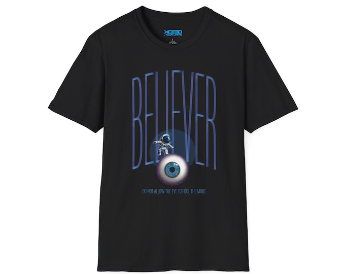 Believer eyeball graphic T-Shirt | surreal eye illustration