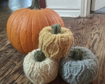 Cabled pumpkins
