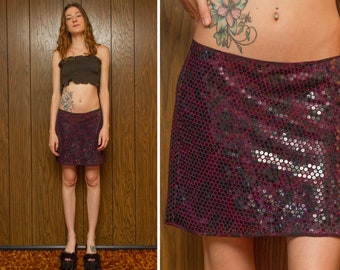 Vintage 90s Express Burgundy Purple Wine Red Black Sequined Shiny Metallic Liquid Sequin Snake Reptile Print Mini Hipster Drop Waist Skirt M