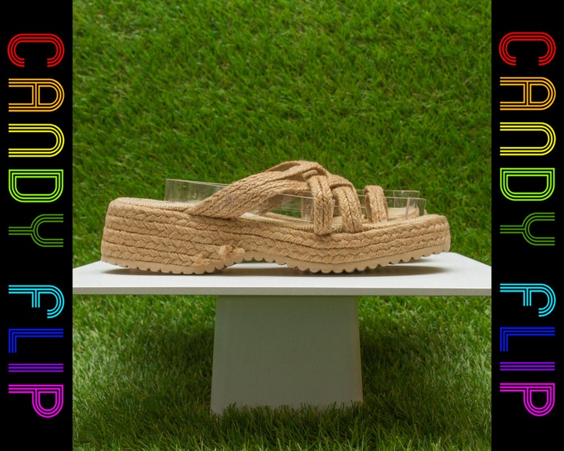 Vintage 90s Y2K Classified Woven Raffia Grass Braided Strappy Tan Light Brown Summer Thick Wedge Slip On Platform Mule Sandal US 5 5.5