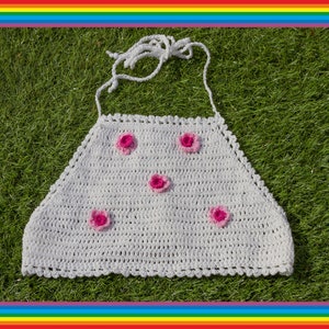 Vintage 90s Y2K White Pink Waffle Textured Crochet Sheer Mesh Beaded 3-D Daisy Flower Floral Cotton Crop Halter Top One Size Only fits S M L
