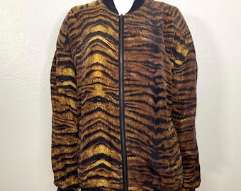 Vintage 1980s 1990s Silk Club Tiger Animal Print Yellow Brown Black Zip Up Windbreaker Bomber Jacket Adult Women's Unisex Plus Size 2 Faded
