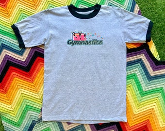 Vintage 90s Unisex Gray Black Glitter Gymnastics Ringer Crewneck Heat Transfer Graphic Novelty Rainbow Star Cotton Short Sleeve T-Shirt S M