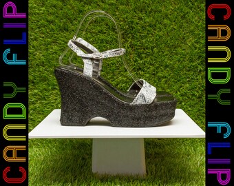 Vintage 90s Bonnibel Black Gray Snake Reptile Print Glitter Metallic T-Strap Platform Chunky Ankle Strappy Wedge Heel Shoe Thick Sandal 7