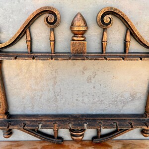 Vintage 1970s Syroco Spoon Fork Rack Hanging Wall Display Souvenir Holder Kitchen Colonial Style Decor