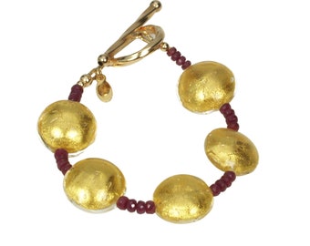 Disque en verre de Murano 24 carats et bracelet rubis, élégant bracelet en or et rubis, bracelet des fêtes, 7 pouces avec fermoir à bascule rempli d'or 14 carats