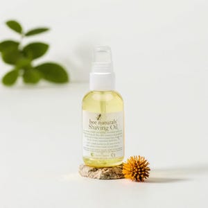 Women's Shaving Oil | Jojoba Olive Grapeseed | Pink Grapefruit Scent | 2 fl oz | Bee Naturals