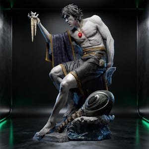 Puede incluir: Estatua detallada de una figura de piel pálida con cabello oscuro, vestida con ropa oscura y un colgante rojo. La figura está sentada, sosteniendo dos objetos alargados. La estatua tiene una capa azul oscuro y dorada y está sobre un fondo oscuro.