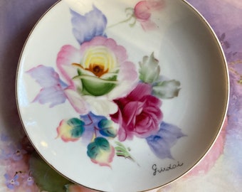 Post WWII Japan hand painted pink and red rose collectible ceramic plate with hanger signed gindai, Vintage 40s cottage core home decor