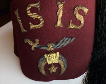 Circa 1950s Masonic Isis Shriner burgundy wool fez hat, Kansas Isis Shrine Center fez hat with tassel size 7