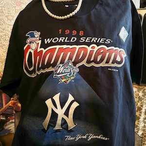90s New York Yankees World Series Champions MLB 99 t-shirt Large - The  Captains Vintage