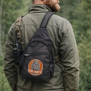 Bolso bandolera/riñonera Morel Hunter Mushroom Patch, diseño Forager