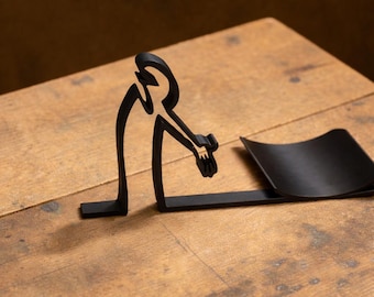 Porte-papier hygiénique amusant, bonhomme allumette en métal minimaliste, porte-rouleau de papier toilette, décoration unique pour la salle de bain, cadeau moderne pour la maison