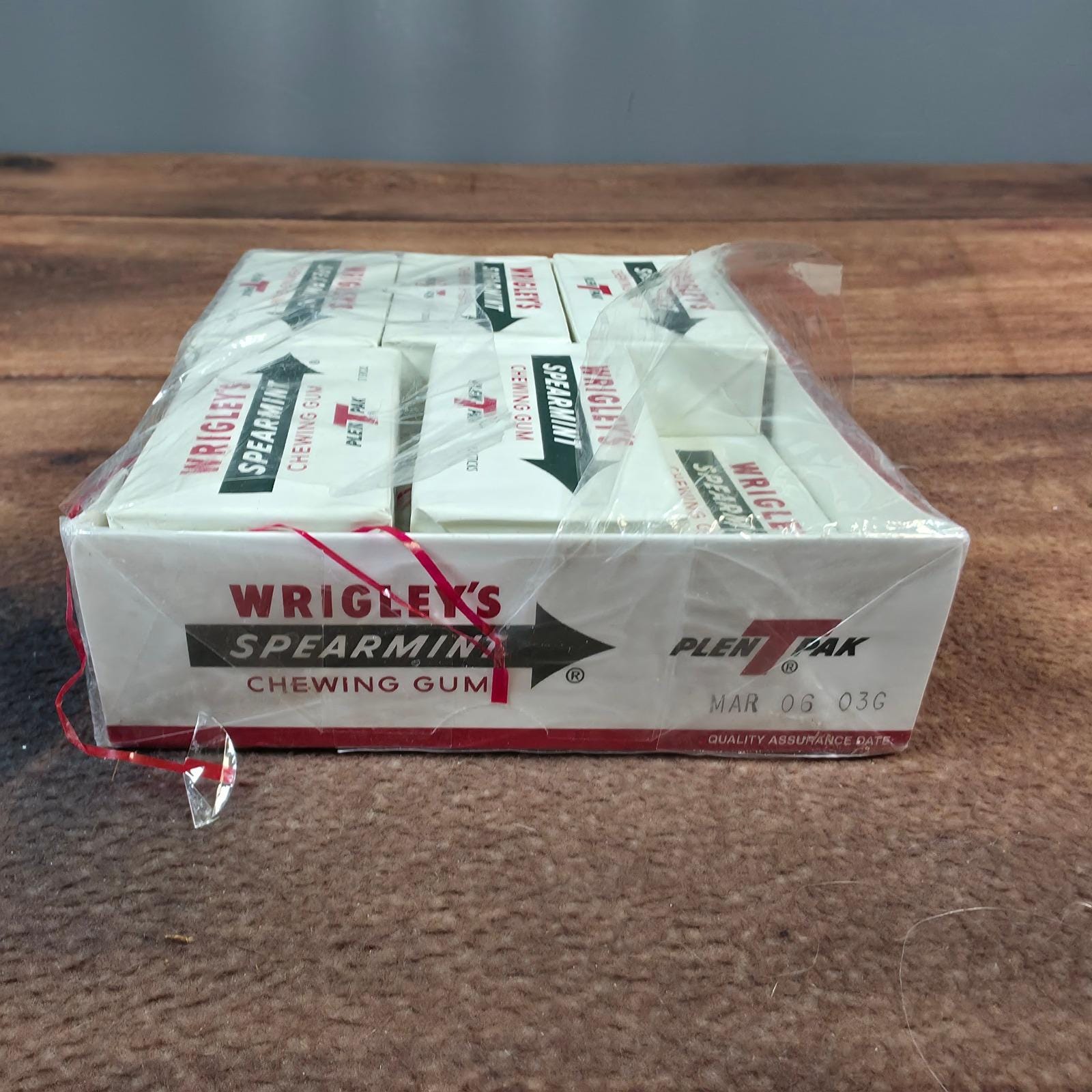 Wrigley's Spearmint Chewing Gum 11 Pack Box 187 Sticks White New